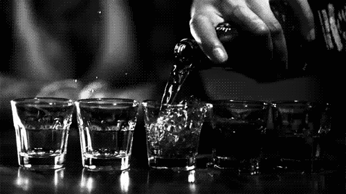 tumblr_n1ee6zrPfF1tp8a60o1_500.gif.beece321c093b78e6128153080c11525.gif